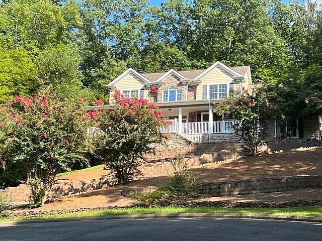 1st image of 459 Hutcherson Dr