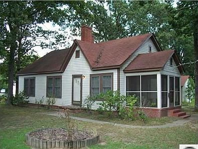 1st image of 2307 S Cannon Blvd