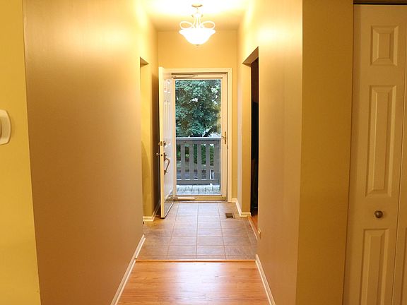 2nd image of 576 W Parkside Dr #10B1
