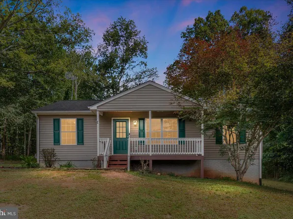 12064 Deerfield Ln, Amissville, VA 20106
