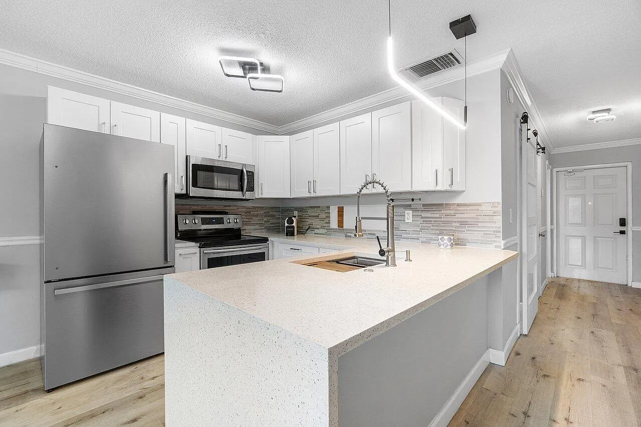 1 bed, 1.0 bath, 490 sqft, $1,750 — Photo 3