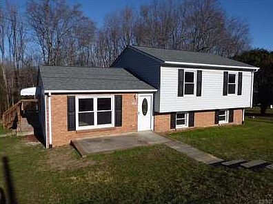 1st image of 125 Penn Ln