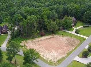 300 Bluff Dr NE, Hartselle, AL 35640