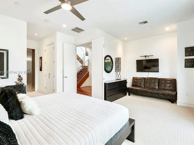 3406 SE 6th St #3406 — Photo 18