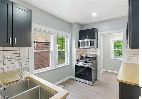 3395 Euclid Heights Blvd #2 — Photo 9