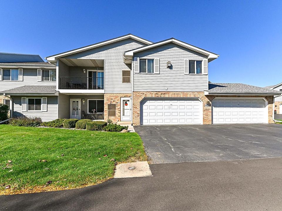 1st image of 1123 N Sunnyslope DRIVE #202