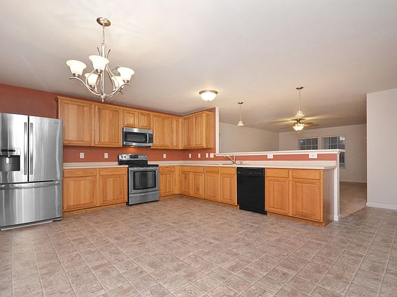 4th image of 12778 Fort Custer Dr