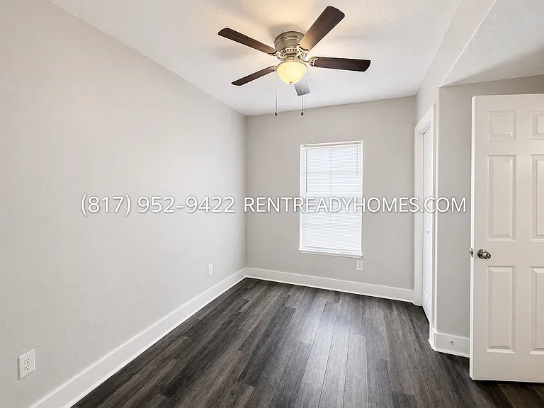 102 Anderson St — Photo 12