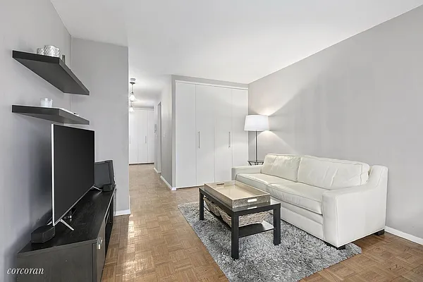 Sold by Corcoran | media 7