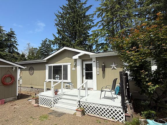 2nd image of 2807 219th St