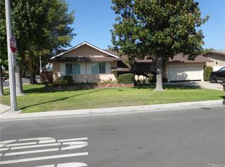 2913 W Elmlawn Dr, Anaheim, CA 92804