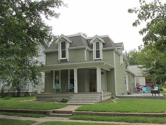 2nd image of 525 N 3rd St
