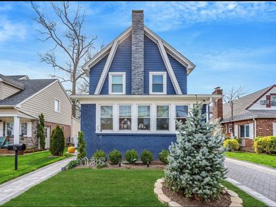 56 Whittier Street, Lynbrook, NY, 11563