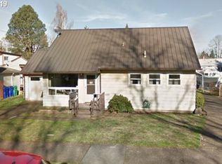 10705 NE San Rafael St, Portland, OR 97220