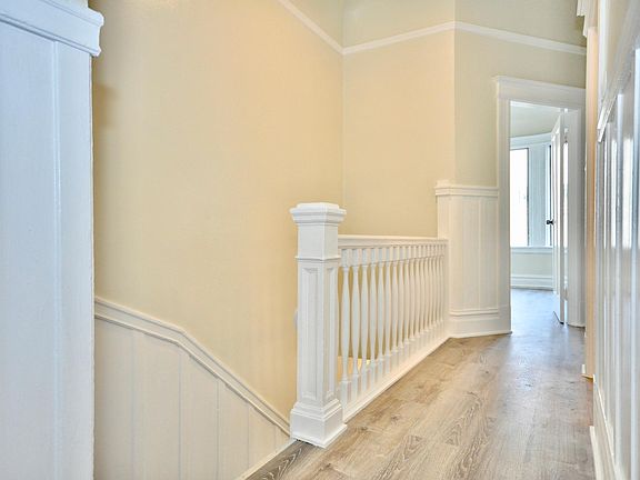 3rd image of 1529 Mason St