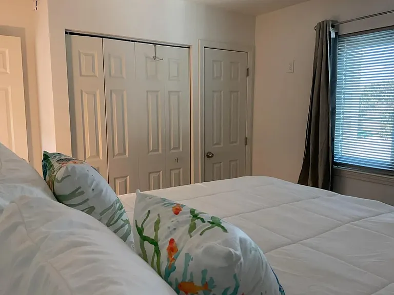 485 Gulf Shore Dr #101 — Photo 12