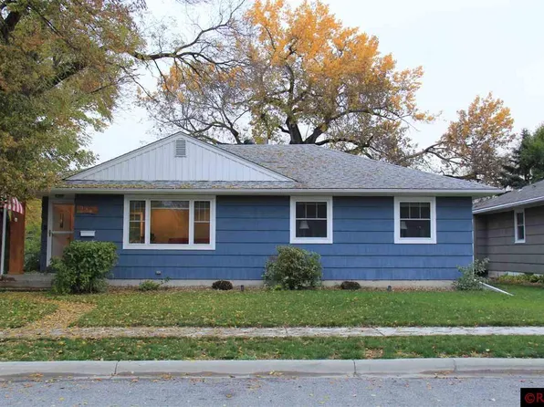 334 Tyler Ave, North Mankato, MN 56003