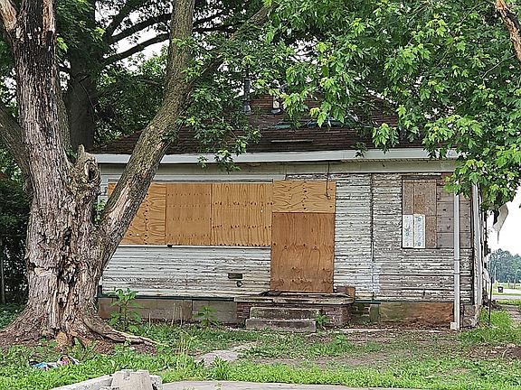 4th image of 311 Vogel Ave