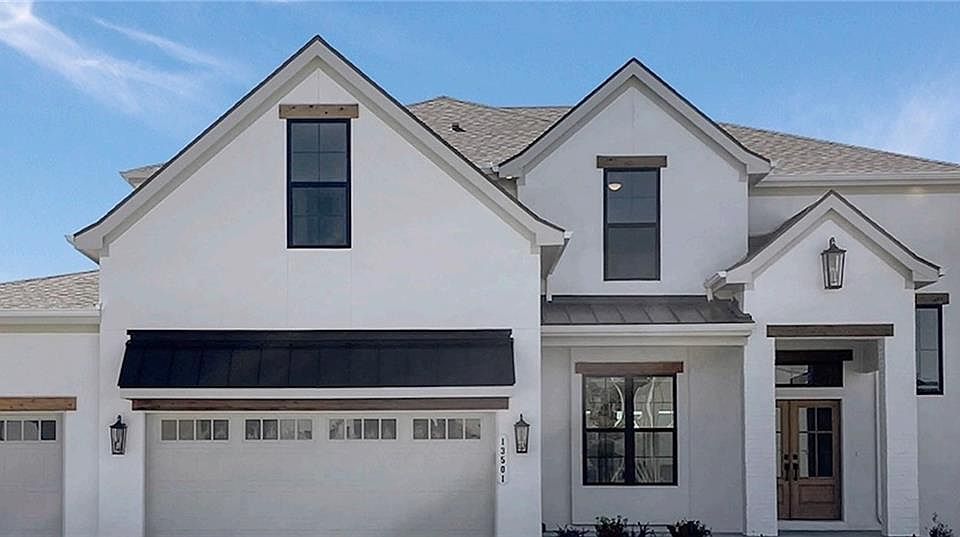 1st image of 4797 NW Sienna Rdg