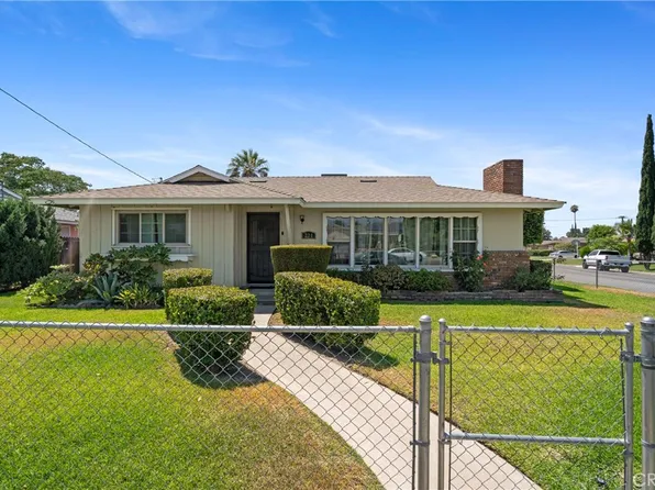 221 E Rosewood St, Rialto, CA 92376