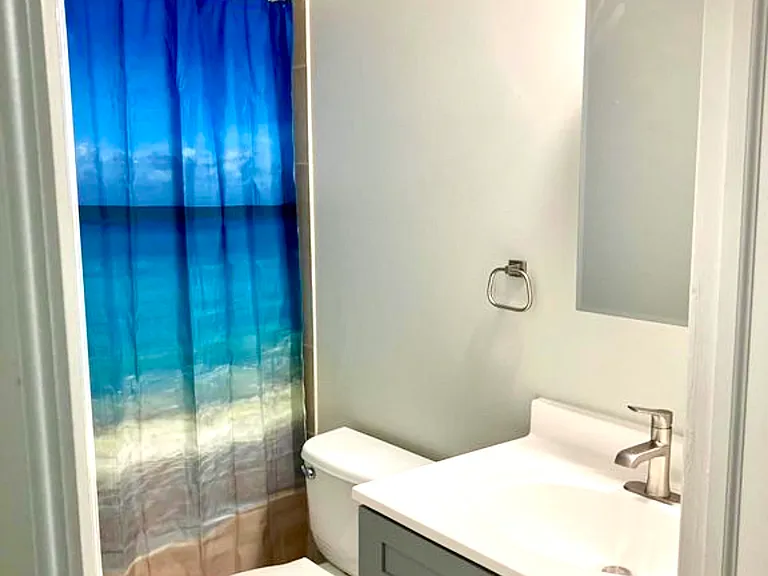 6138 S Ingleside Ave #2 — Photo 3