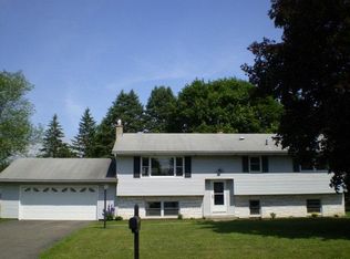 232 Oriole Dr, Horseheads, NY 14845