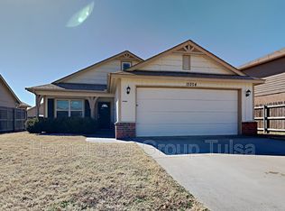 15204 E 109th St N, Owasso, OK 74055