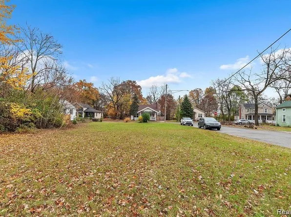 21 Briggs St, Ypsilanti, MI 48197