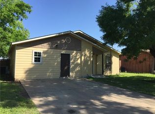214 Barrhall Dr, Round Rock, TX 78664