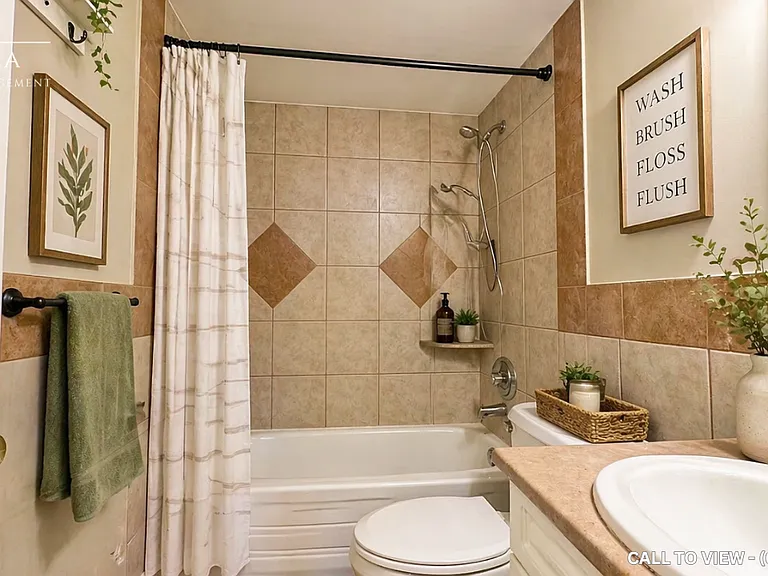18 Holborn Ct #603 — Photo 12