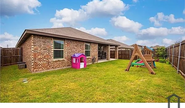 110 Alydar Ln