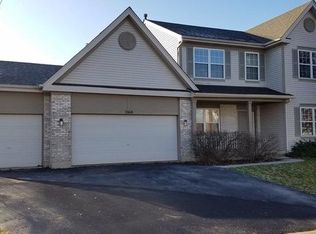 7068 Nathan Ln, Carpentersville, IL 60110