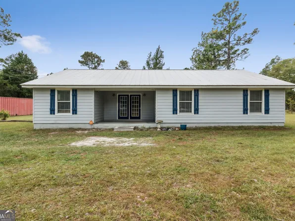 811 Sardis Rd, Folkston, GA 31537
