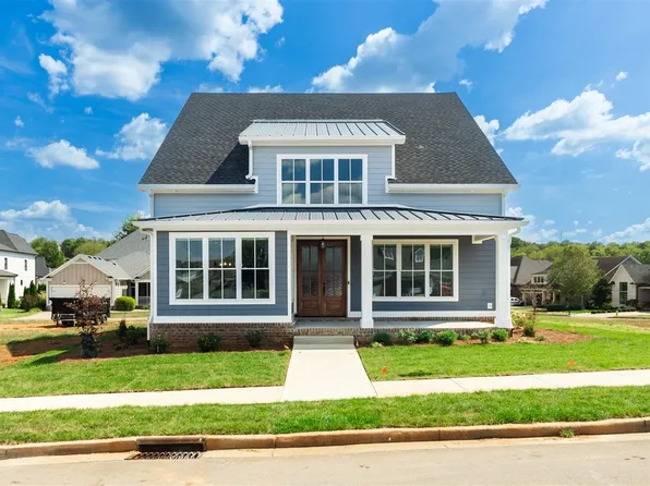 366 Park East Ln, Bowling Green, KY 42103