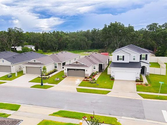 4th image of 707 Chestnut Ln