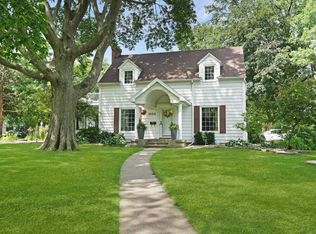 1002 Prospect Blvd, Waterloo, IA 50701