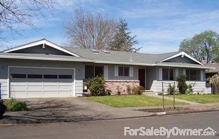 1st image of 2935 Joyce St