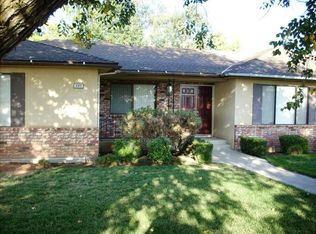 237 Bethel Ave, Sanger, CA 93657