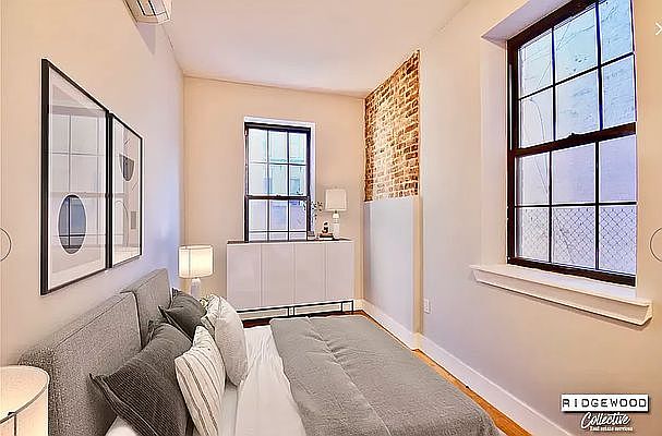 1st image of 540 Bainbridge St #2B