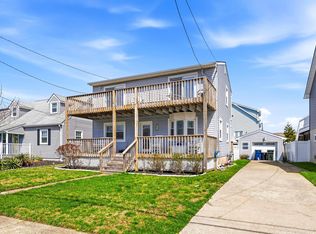 421 W Shore Dr, Brigantine, NJ 08203