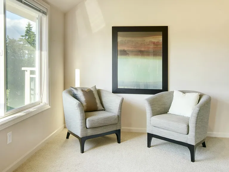 11011 NE 12th St #606 — Photo 17