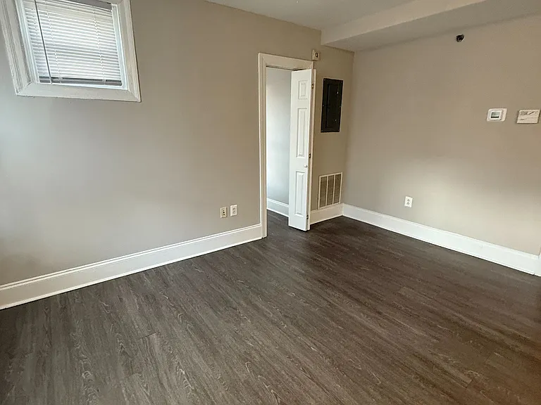 Campus Apartments — Photo 19