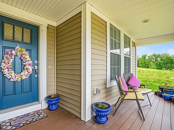 3rd image of 2 Poplar Ln #2