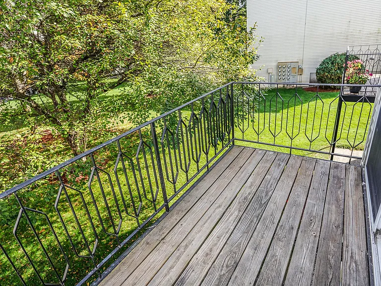 14 E Ridge Rd — Photo 23