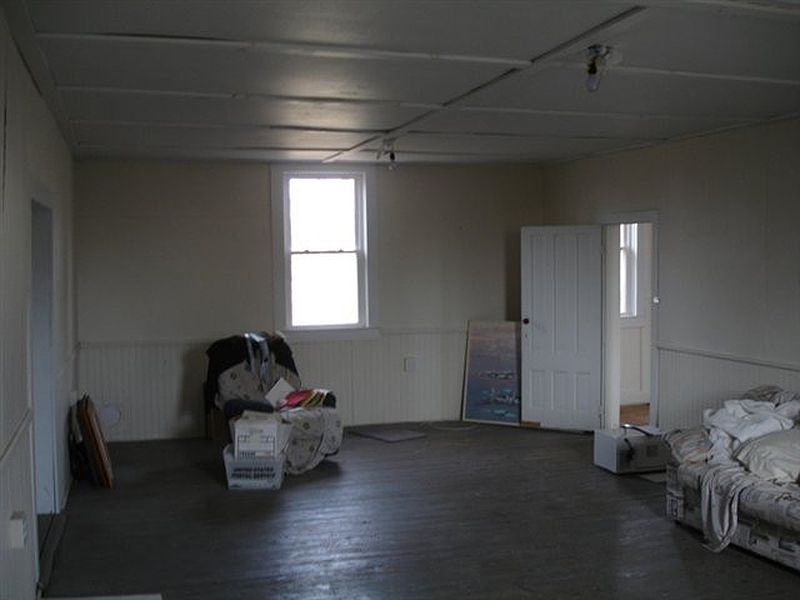 5th image of 215 COUNTY ROAD 70