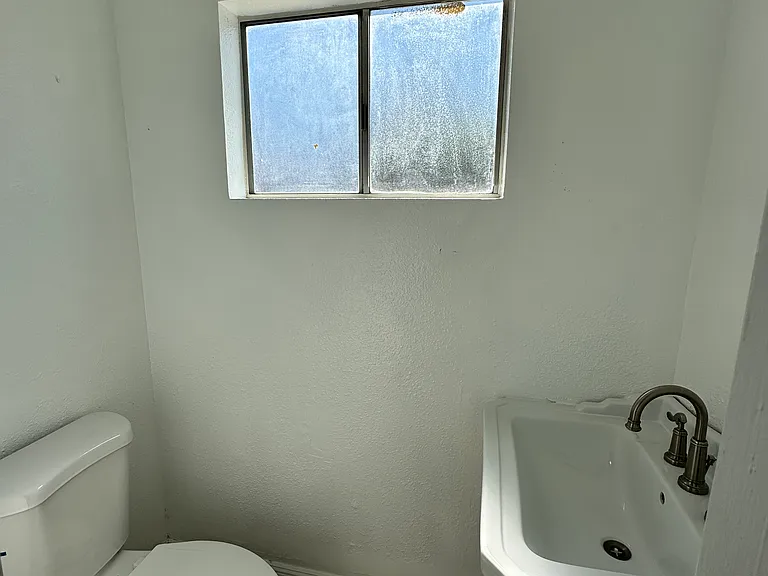 1750 Askren Ct — Photo 11