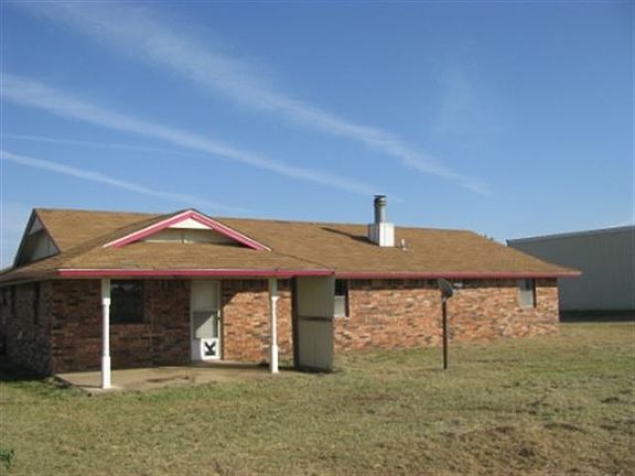 4th image of 1898 N Highway 81