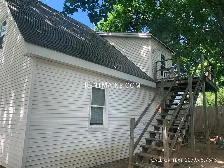 116 4th St #3 — Photo 10