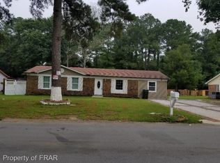 2220 Delta Dr, Fayetteville, NC 28304
