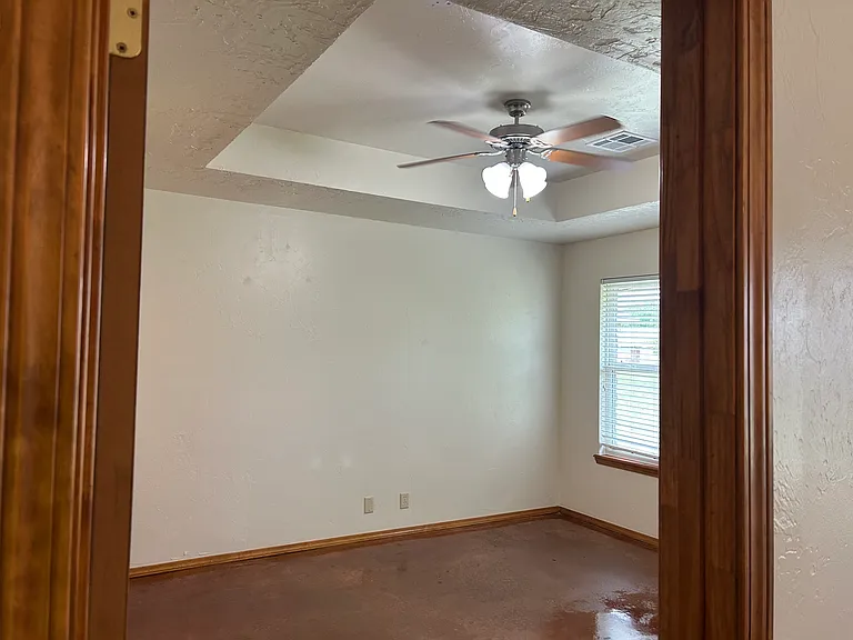 718 Pristine Pl — Photo 15